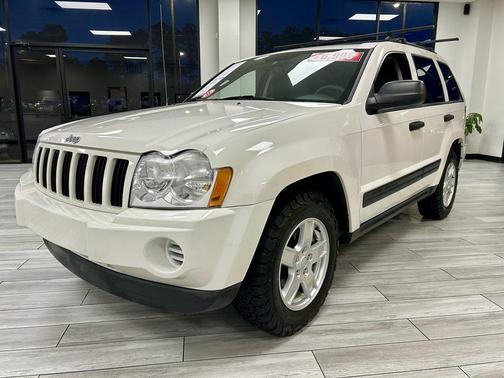 2006 Jeep Grand Cherokee Laredo