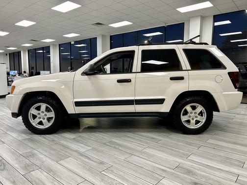 2006 Jeep Grand Cherokee Laredo