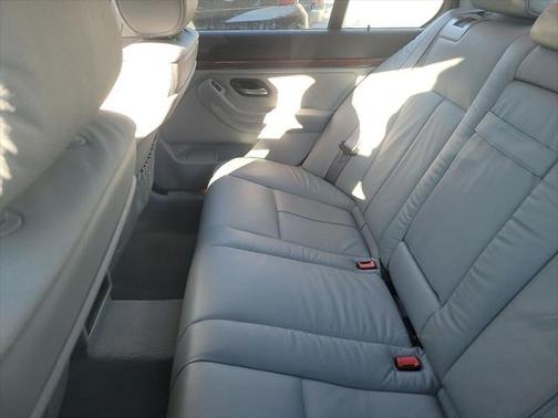 2002 BMW 530 I AUTOMATIC