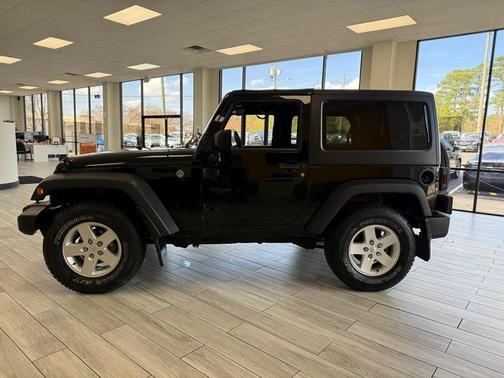 2017 Jeep Wrangler Sport