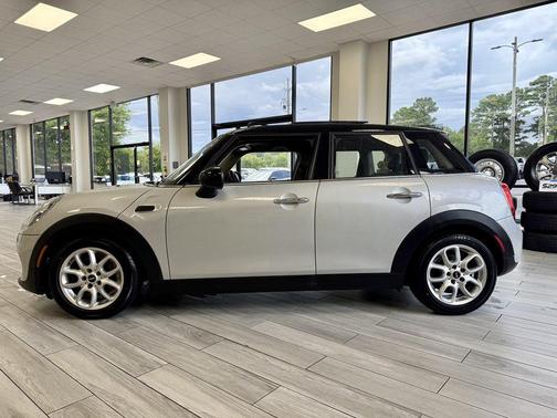 2019 MINI Hardtop Cooper