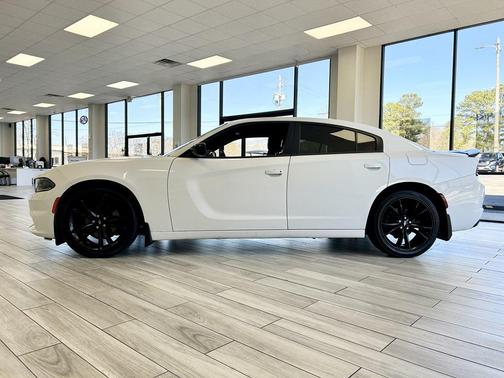 2018 Dodge Charger SXT Plus