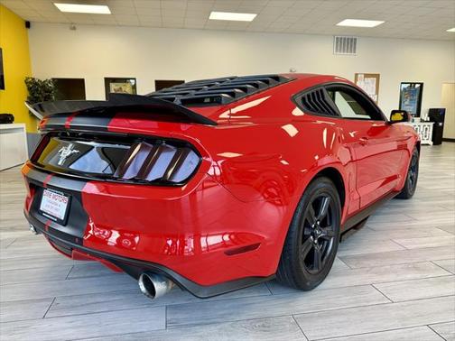 2017 Ford Mustang V6