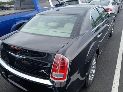 2014 Chrysler 300 S