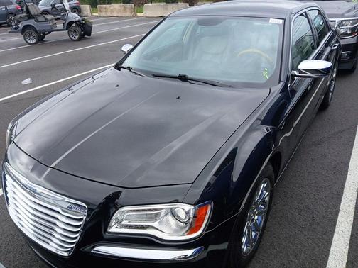 2014 Chrysler 300 S