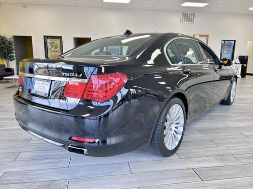 2011 BMW 750 I