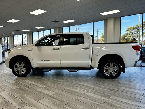 Super White 2011 Toyota Tundra Limited