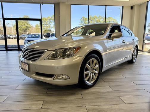 2007 Lexus LS 460 Base