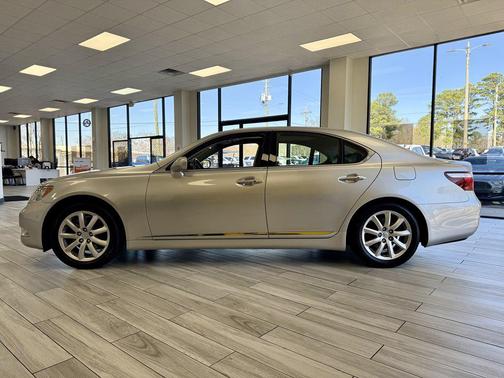 2007 Lexus LS 460 Base