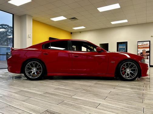 2016 Dodge Charger SRT 392