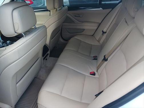 2011 BMW 528 I