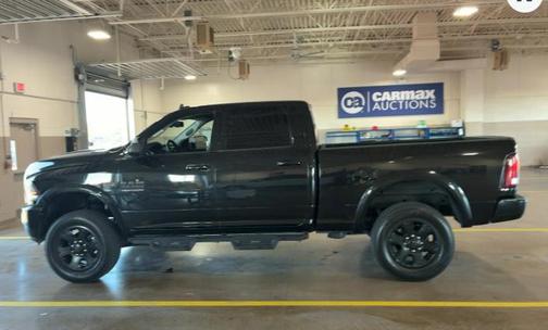 2017 RAM 2500 Laramie Crew Cab 4x4 6'4' Box