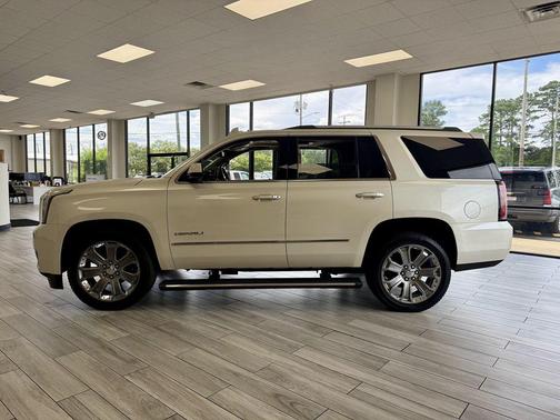 WHITE 2015 GMC Yukon Denali