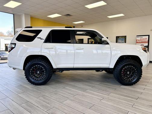 2018 Toyota 4Runner SR5 Premium
