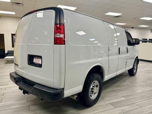 2020 Chevrolet Express 2500 RWD 2500 Regular Wheelbase WT