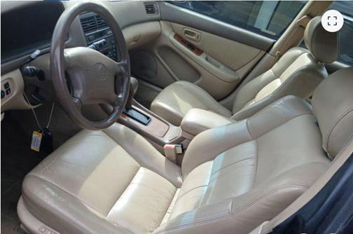 1997 Lexus ES 300 Base