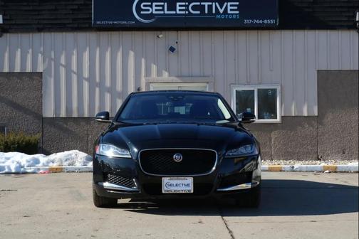 2016 Jaguar XF 35t Prestige