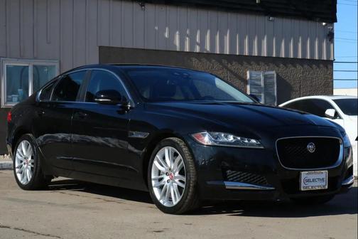 2016 Jaguar XF 35t Prestige