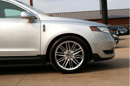 2019 Lincoln MKT Standard