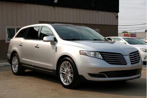 2019 Lincoln MKT Standard
