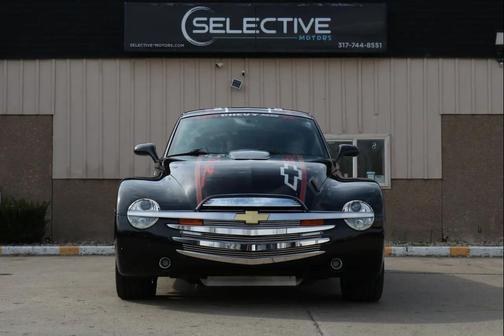 2004 Chevrolet SSR LS