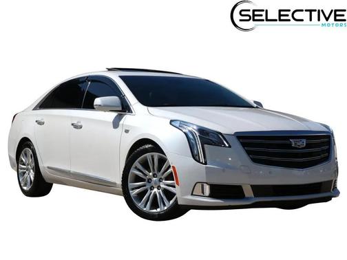 White 2019 Cadillac XTS Luxury
