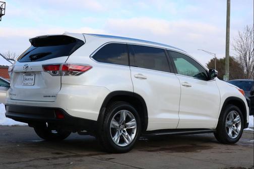 2016 Toyota Highlander Limited
