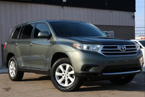 2013 Toyota Highlander SE