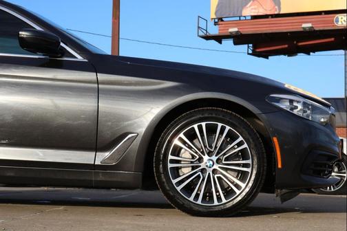 2020 BMW 530 530i XDrive