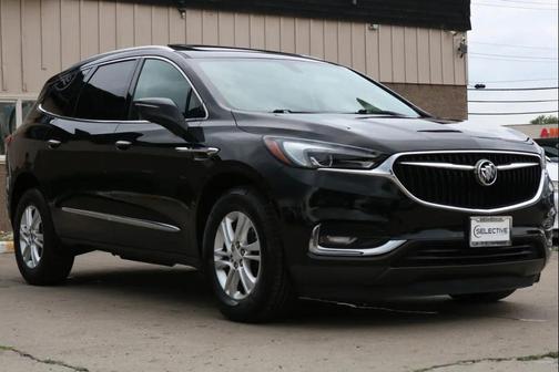 Black 2019 Buick Enclave Essence