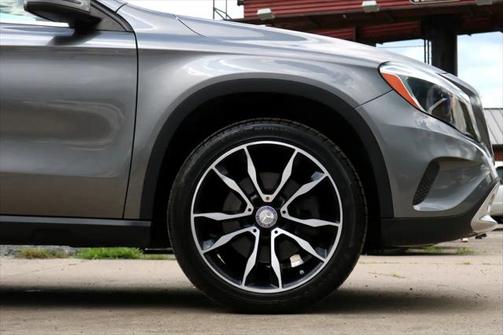 2015 Mercedes-Benz GLA-Class 4MATIC