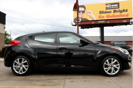 2016 Hyundai Veloster Base