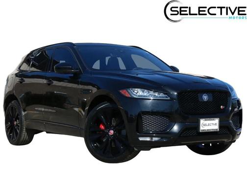 2019 Jaguar F-PACE S