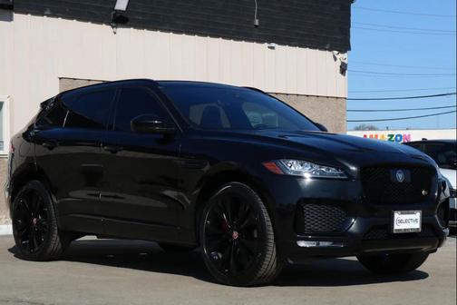 2019 Jaguar F-PACE S