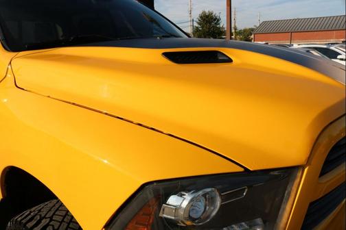 2016 RAM 1500 Sport