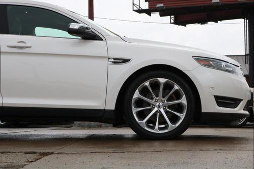 2016 Ford Taurus Limited AWD