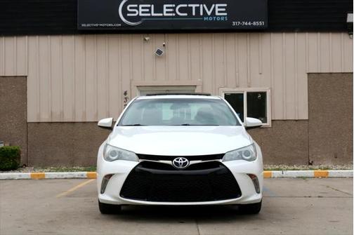 2016 Toyota Camry XLE
