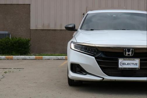 White 2021 Honda Accord Sport SE 1.5T