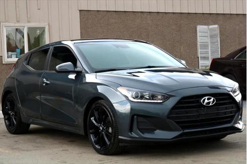 2020 Hyundai Veloster 2