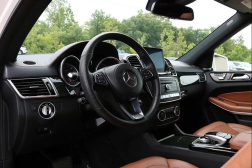 White 2017 Mercedes-Benz GLS 550 Base 4MATIC