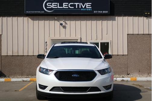 2018 Ford Taurus SHO AWD