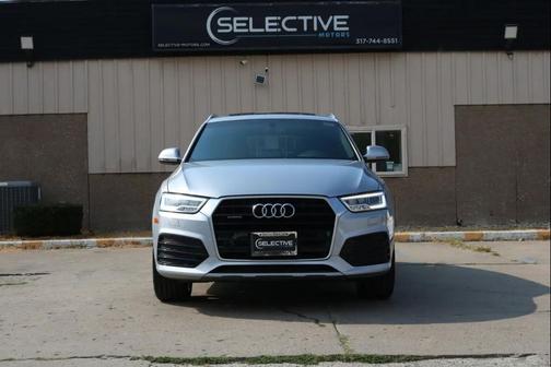 Silver 2016 Audi Q3 PRESTIGE