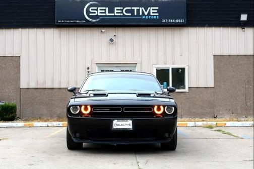 2015 Dodge Challenger R/T Plus