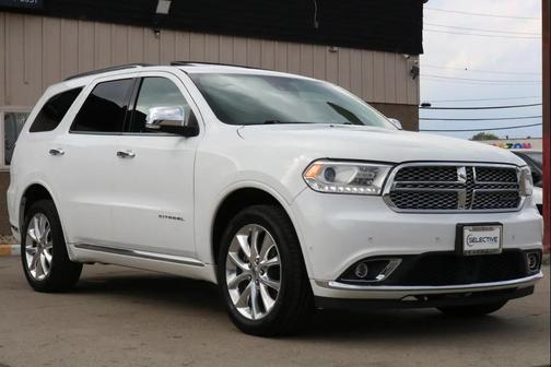 White 2019 Dodge Durango Citadel