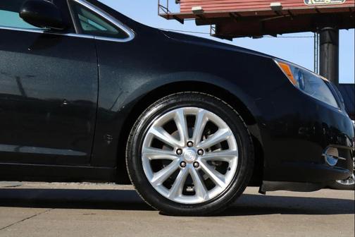 2014 Buick Verano Leather Group