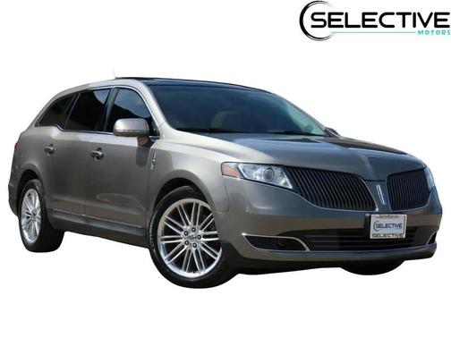 Gold 2015 Lincoln MKT EcoBoost