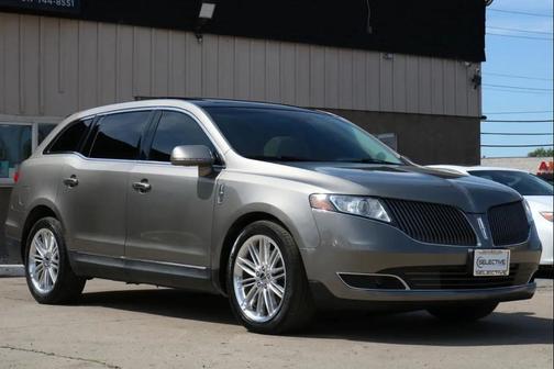 Gold 2015 Lincoln MKT EcoBoost