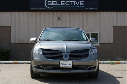 Gold 2015 Lincoln MKT EcoBoost