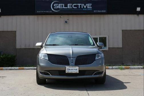 Gold 2015 Lincoln MKT EcoBoost