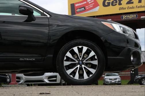 Black 2016 Subaru Outback 2.5i Limited